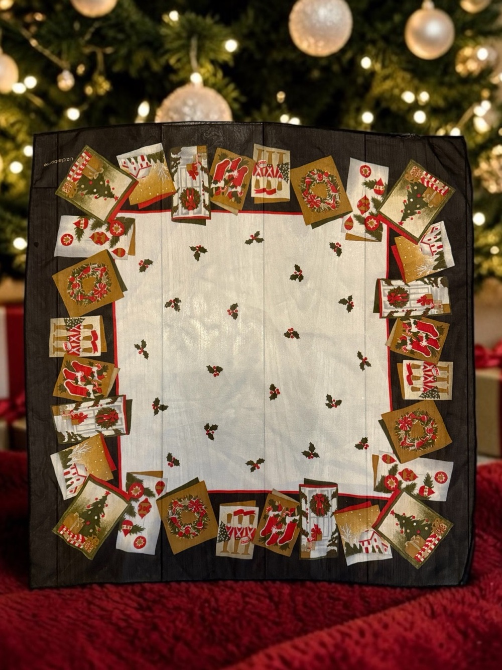 🫶🏻 Liz Claiborne Vintage Christmas Scarf